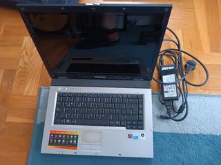 Portátil Samsung R40 plus