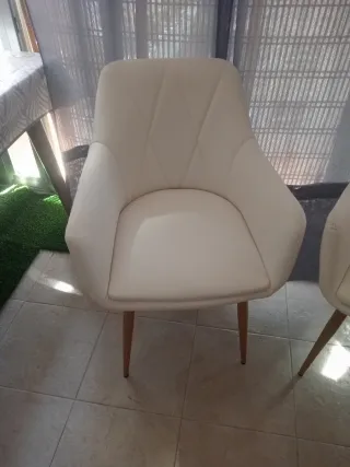 Sillones Sklum blancos madera