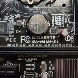 Placa Base Gigabyte GA-H81M-S1