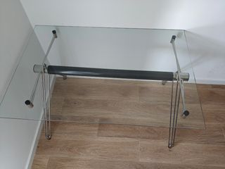 Mesa de comedor cristal y metal