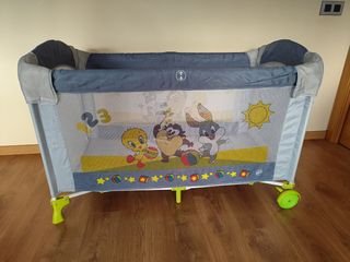 Cuna de viaje Baby Looney Tunes con cambiador