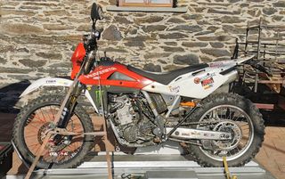 Husqvarna TC 450 MATRICULADA CON ITV VENDO/CAMBIO