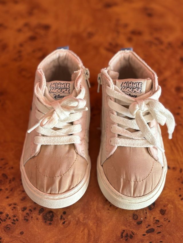 Zapatos niña Minnie Mouse Zara de segunda mano por 10 EUR en - Main Image
