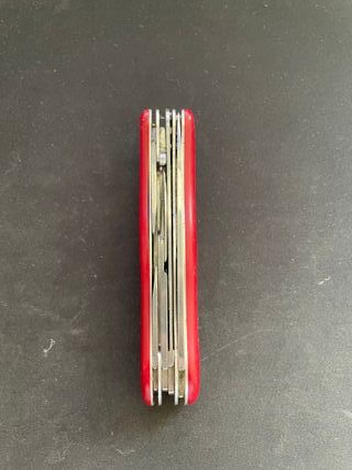 Navaja Suiza Multiusos Roja Victorinox