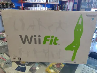 Nintendo Wii Blanca con wiifit y accesorios 