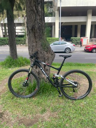 Bicicleta Trek Fuel Flex 8
