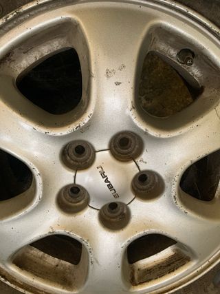 4 Llantas con Neumáticos Subaru