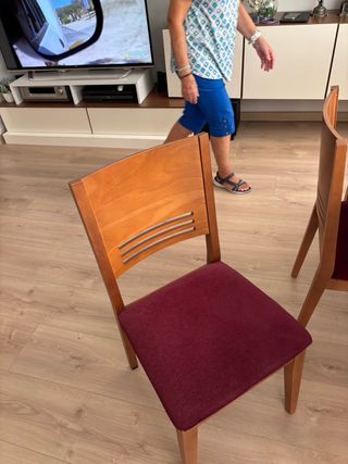Mesa de centro madera y cristal  Puedo añadir mesa