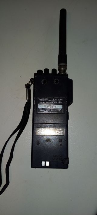 Ricetrasmettitore Yaesu FT-23R