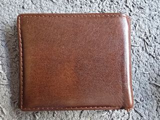 Cartera imitación cuero con tarjetero