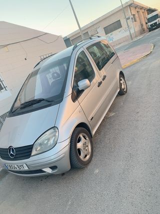Mercedes-Benz Vaneo 2002
