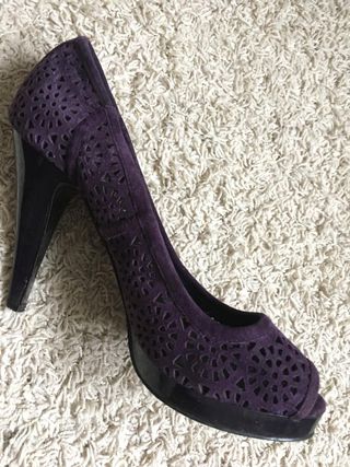 Tacones Zara Morados Talla 38