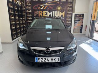 ¡¡95.000KM !!Opel Astra 2012