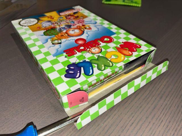 Kickle Cubicle Nintendo NES