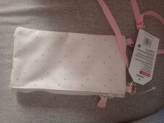 Porta móvil y monedero rosa y blanco.Nuevo