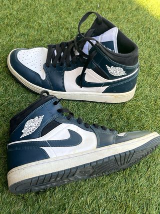 Nike Jordan 1 Mid Midnight Navy T42
