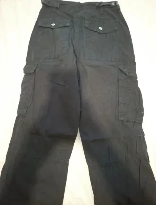 Pantalón Cargo Bershka Talla 36 Mujer