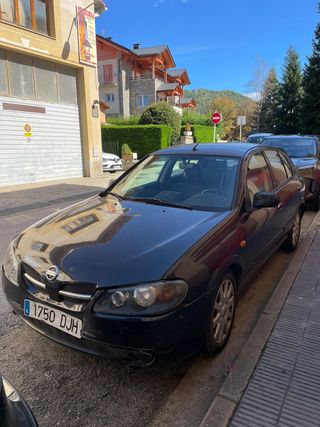 Nissan Almera 1999