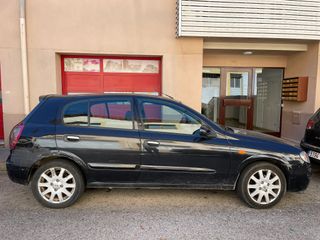 Nissan Almera 1999