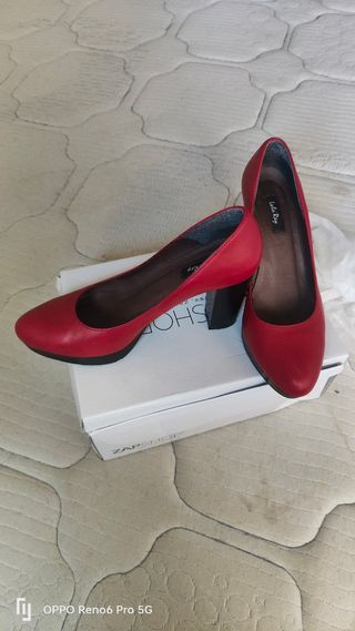 Zapatos de tacón ZAPSHOP rojos y negros