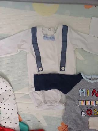 Lotto 7 pezzi abbigliamento bimbo 1-3 mesi
