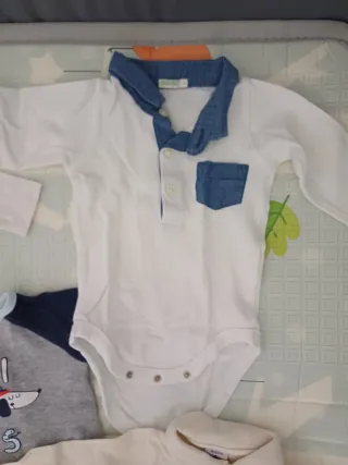 Lotto 7 pezzi abbigliamento bimbo 1-3 mesi