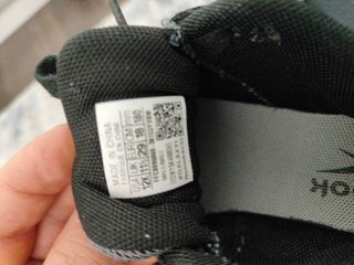 Zapatos Reebok niño negros y grises