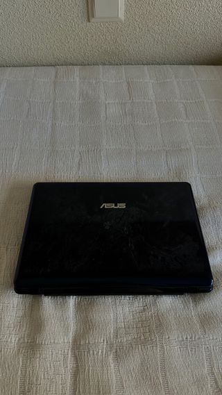 Asus: Eee PC 1201HA