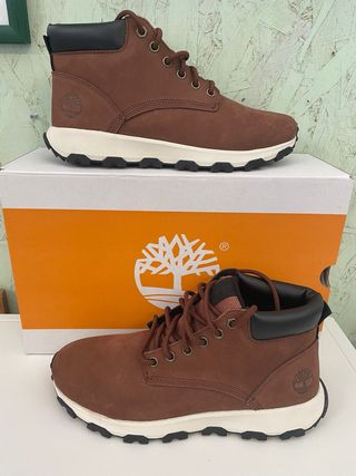 Scarpe Timberland marroni