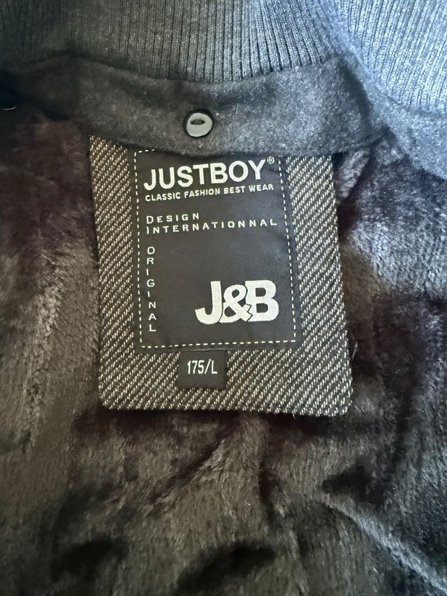 Giaccone uomo tessuto grigio