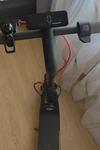 Patinete Eléctrico NAVEE V25