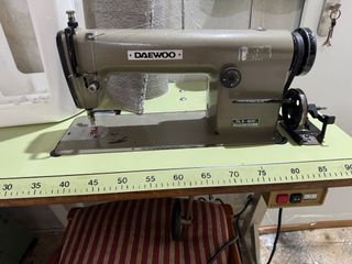 Máquina de coser DAEWOO DLS-600