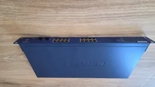 Switch NETGEAR GS716T