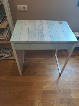 Escritorio infantil madera