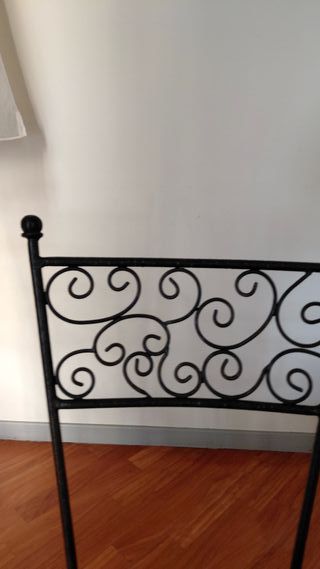 Sedie ferro battuto design geometrico