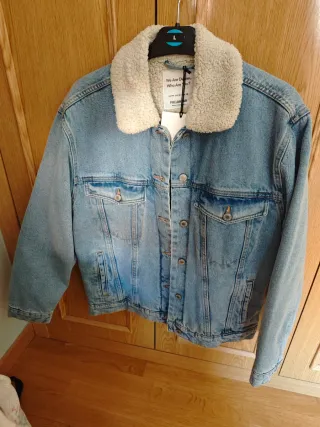 Cazadora vaquera Pull&Bear forrada mujer Talla m
