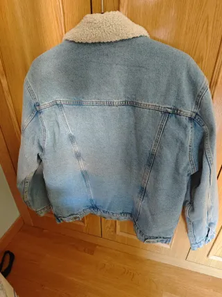 Cazadora vaquera Pull&Bear forrada mujer Talla m