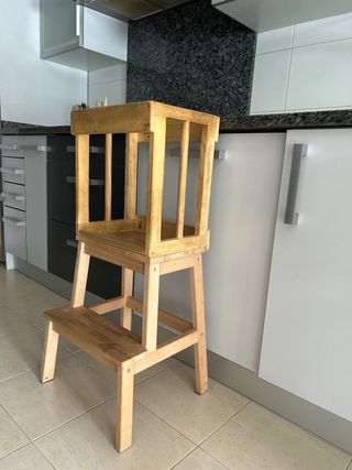 Trona alzador Ikea adaptada para niños