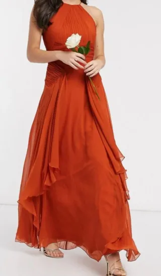 Vestido largo naranja falda a capas fiesta/boda