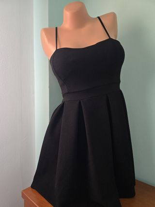 VESTIDO NEGRO TALLA ÚNICA. NUEVO