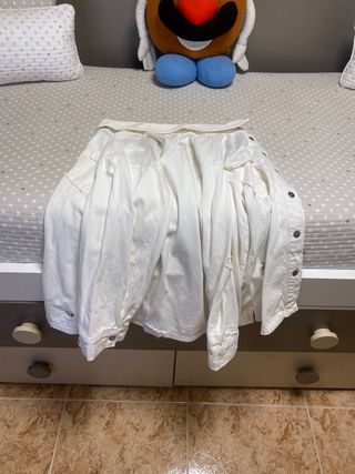 Camisa vaquera blanca Zara