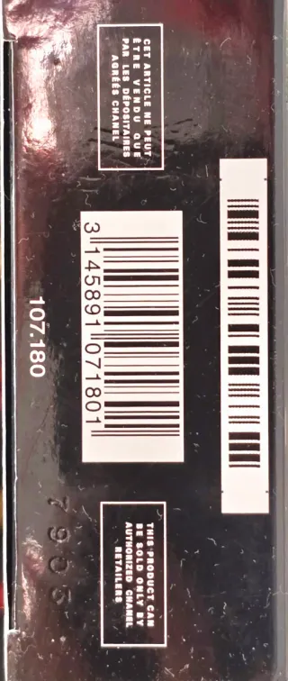 Bleu de Chanel Parfum 100 ml con su caja.