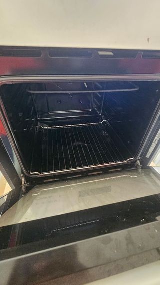 Horno blanco del ikea