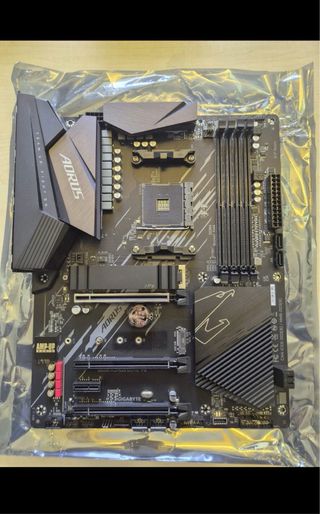 Placa Base Gigabyte B550 Aorus Elite V2