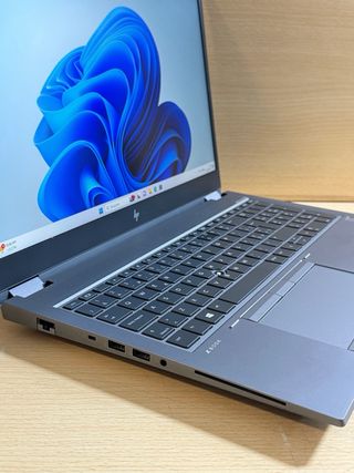 HP ZBook Fury 15 G7 Xeon / 16GB / 256GB