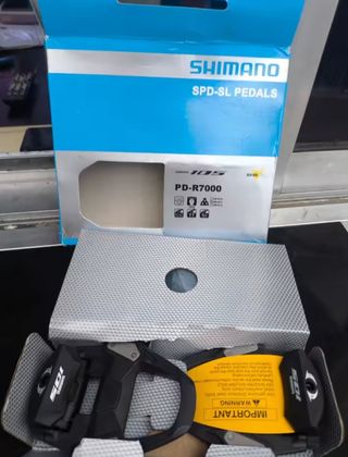 Pedales Shimano 105 PD-R7000 + Calas