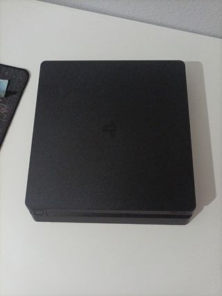 PS4 Slim (PlayStation 4) Negra