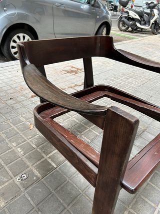 Sillón vintage AG Barcelona para restaurar