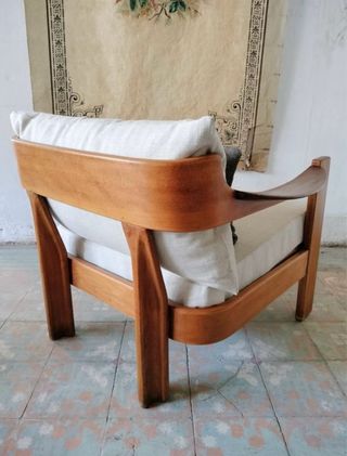 Sillón vintage AG Barcelona para restaurar