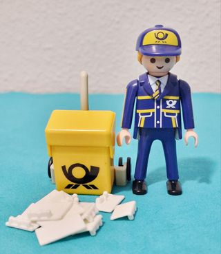 Playmobil Cartero con Carrito y Paquetes